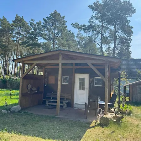 Ferienhaus Huhnhaus – Rustikales Blockbohlenhaus
