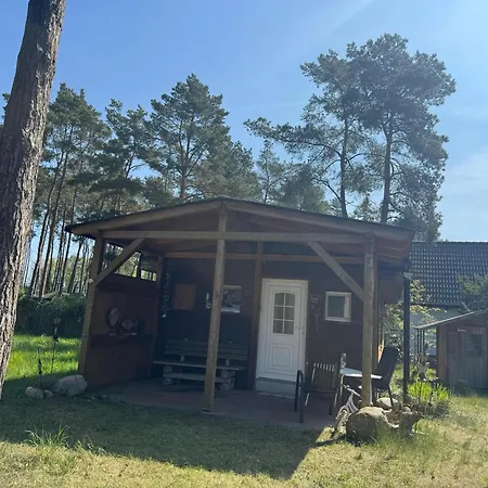 Ferienhaus Huhnhaus – Rustikales Blockbohlenhaus Zinnowitz